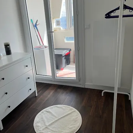 Magnifique Neuf En Front De 41m2 , Loggia , Place De Parking Apartamento