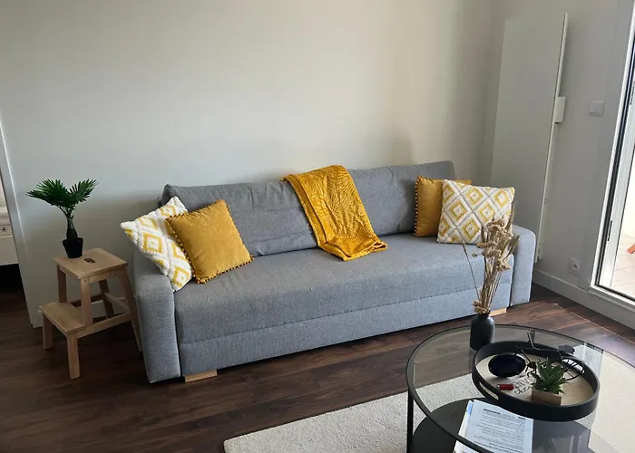 Magnifique Neuf En Front De 41m2 , Loggia , Place De Parking * סנט-אילר-דה-רייה