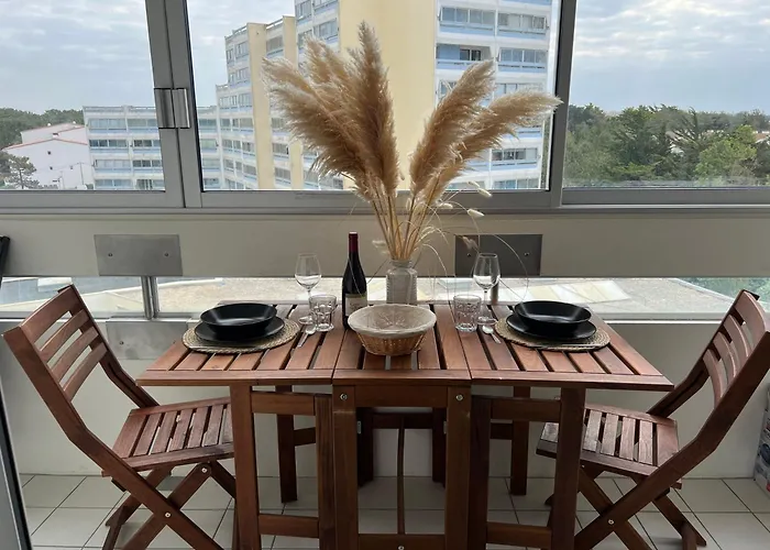 Magnifique Neuf En Front De 41m2 , Loggia , Place De Parking * סנט-אילר-דה-רייה